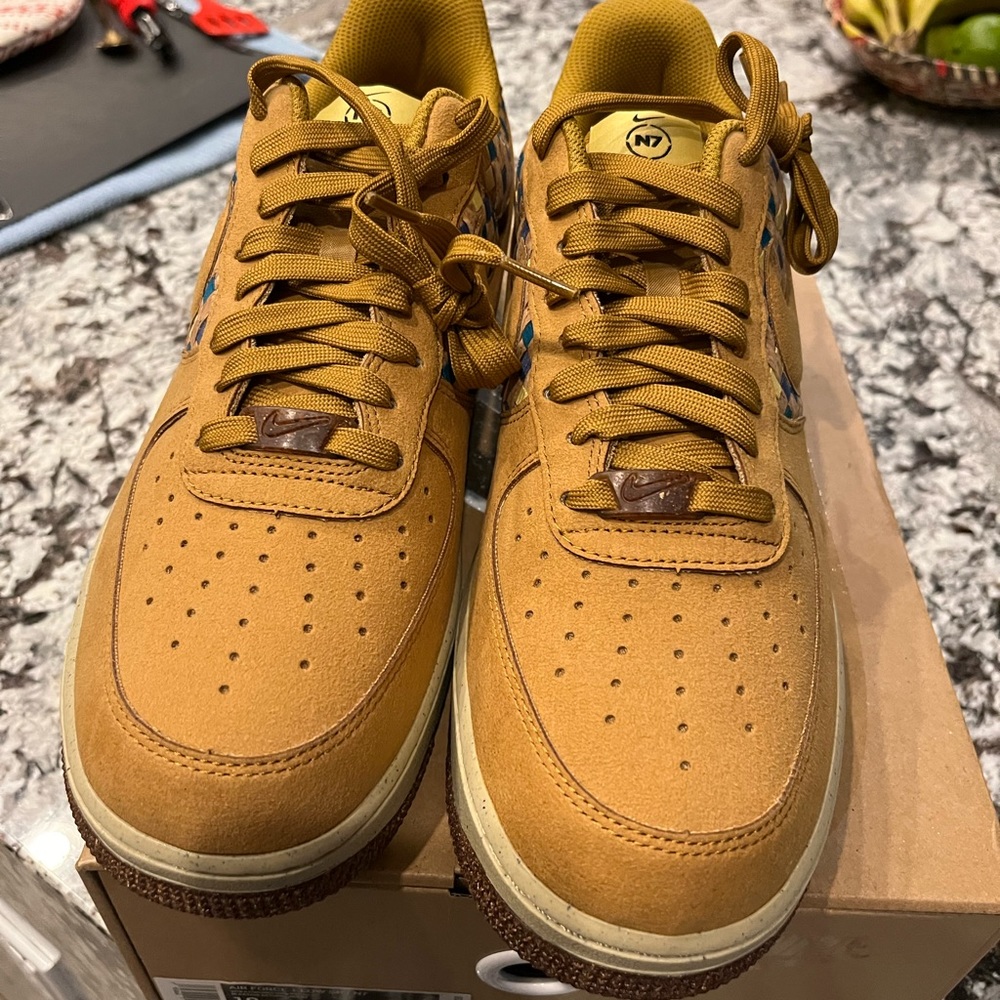 New in original box Nike Air Force 1 low SP